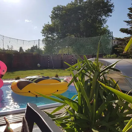 Vakantiehuis Pool&lake