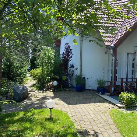 Pool & Дом отдыха *