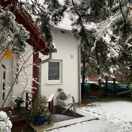 Дом отдыха Pool & *