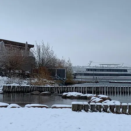 Ferienhaus Pool & *