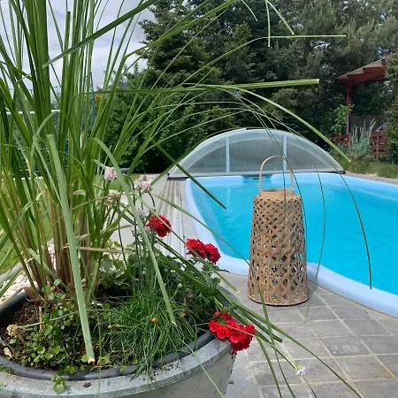 Pool & Holiday home