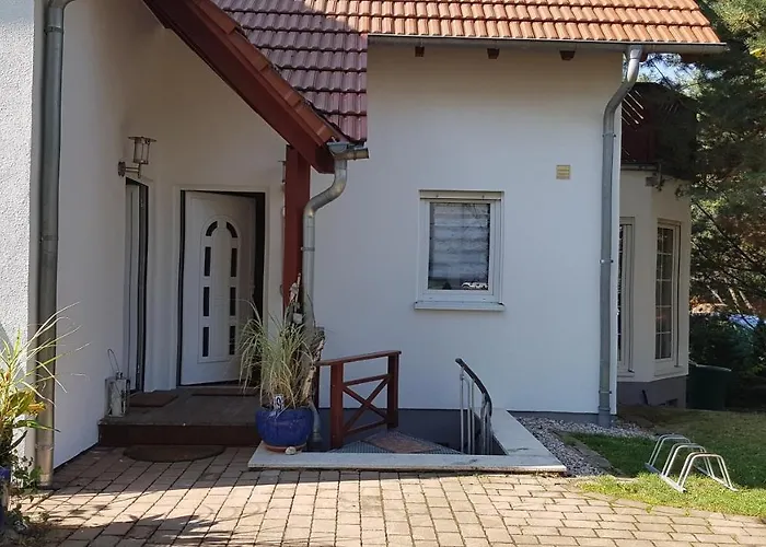 Pool & * Markkleeberg