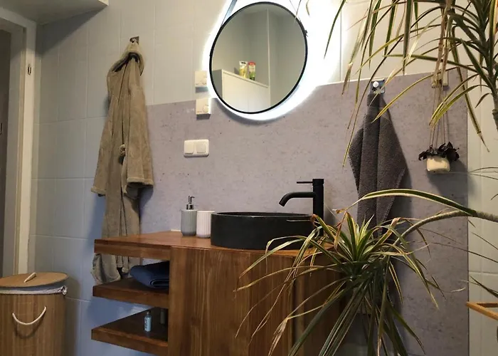 Dom wakacyjny Pool & *