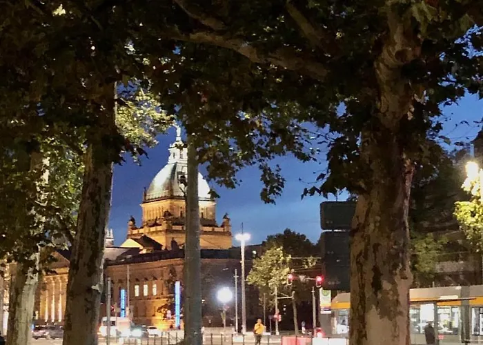 Pool & Holiday home *